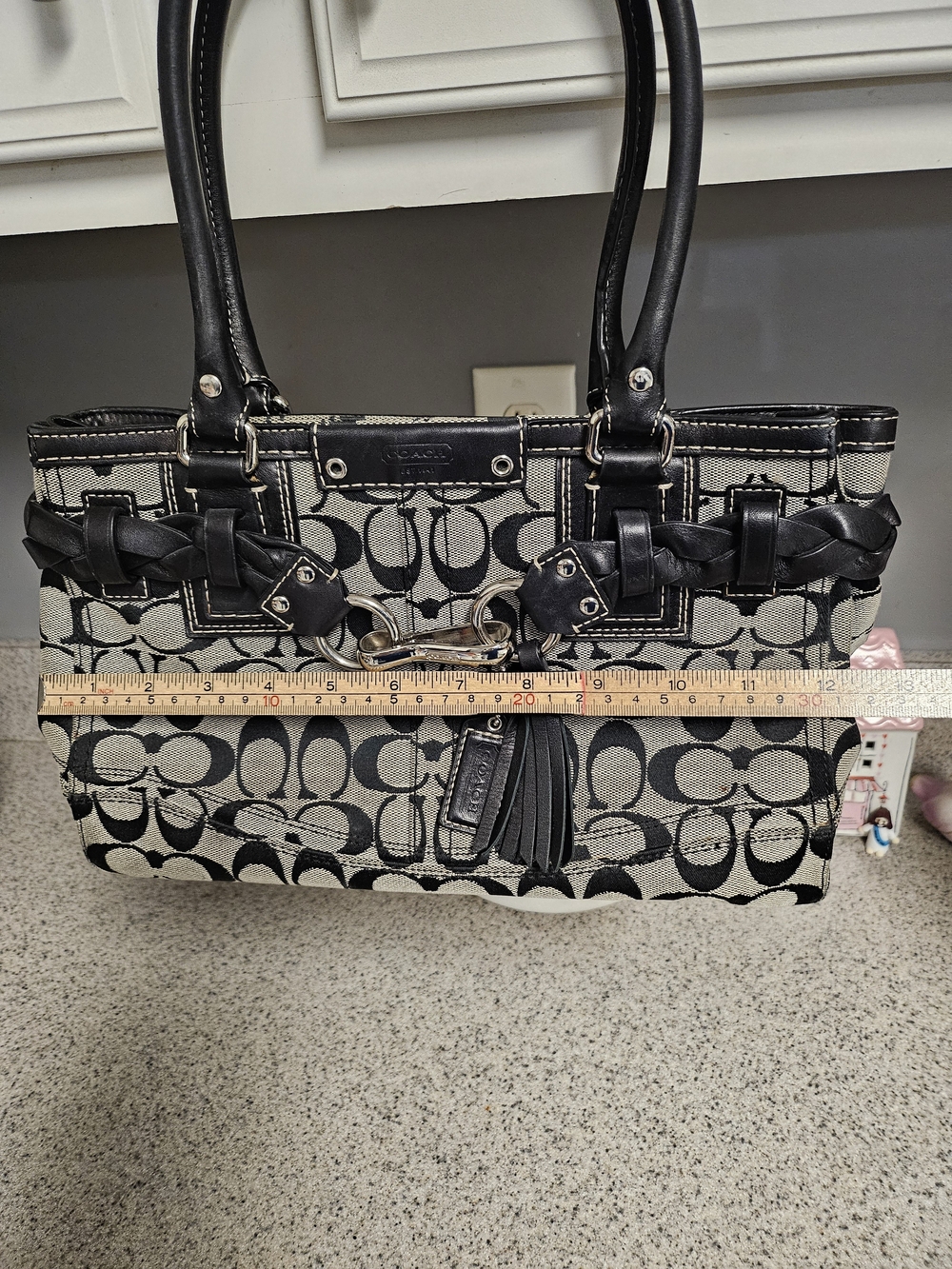 Coach Hampton Signature Handbag Model F13065 - Picture 11 of 14